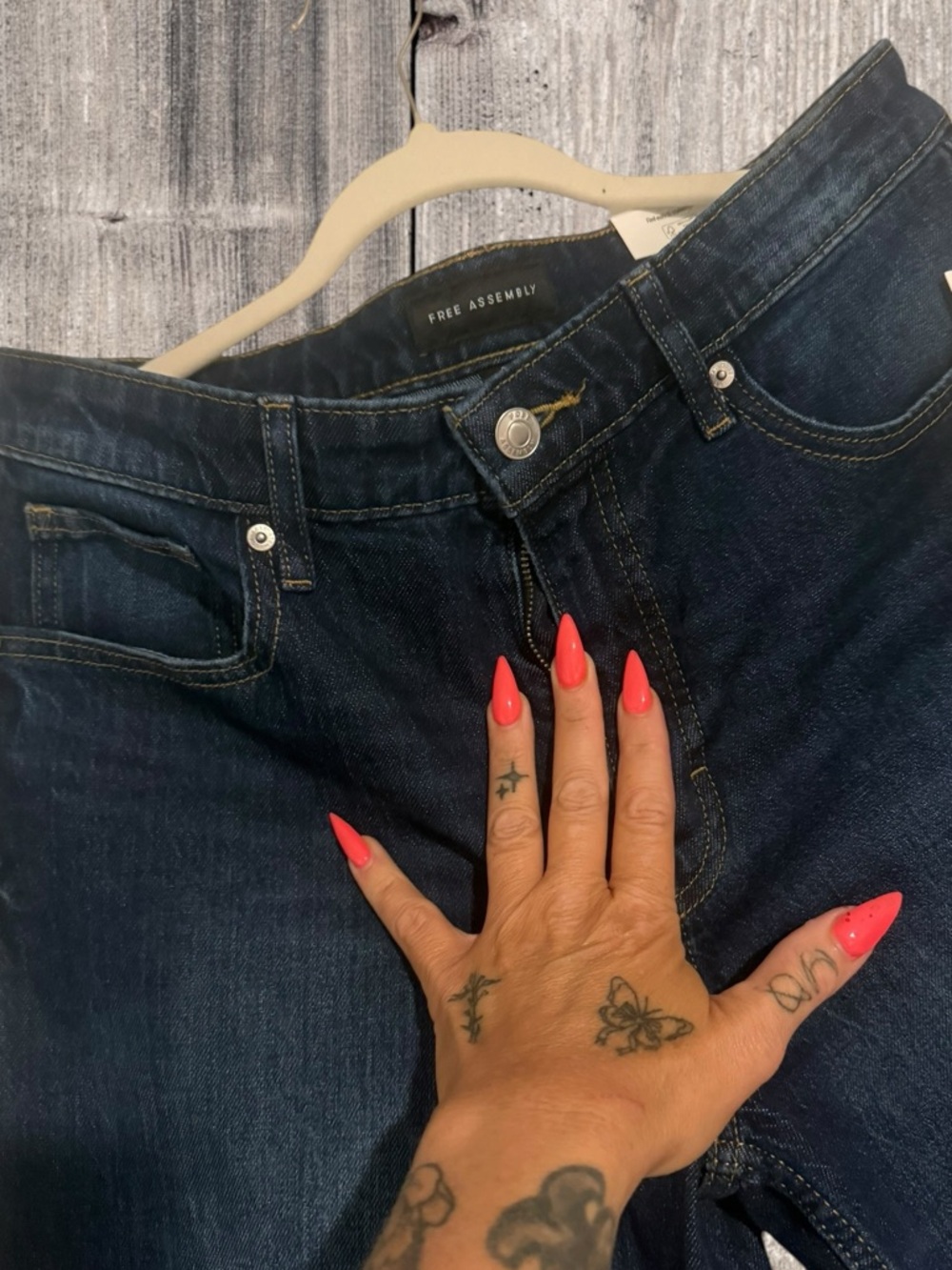 Free Assembly Women’s Dark Blue Skinny Jeans